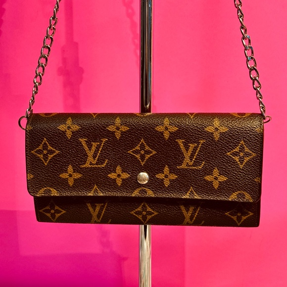 Louis Vuitton Silver Ed Brown Monogram Chain Bag - Picture 2 of 15